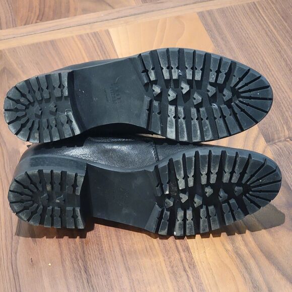 STUART WEITZMAN Women's Size 6.5 M Black Leather Chelsea Side Zip Up Boots US - Picture 9 of 9